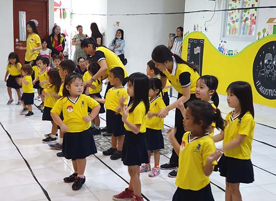 HUT RI ke - 74 | Sekolah PG TK SD di Denpasar