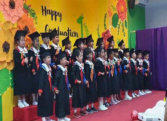 Graduation Moral Intelligent School 2022